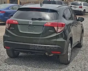 Honda HR-V 4dr SUV (1.5L 4cyl CVT) 2016 Green