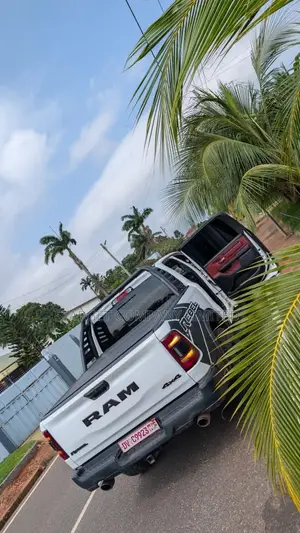 Dodge RAM 1500 5.7 Petrol AWD 2022 White