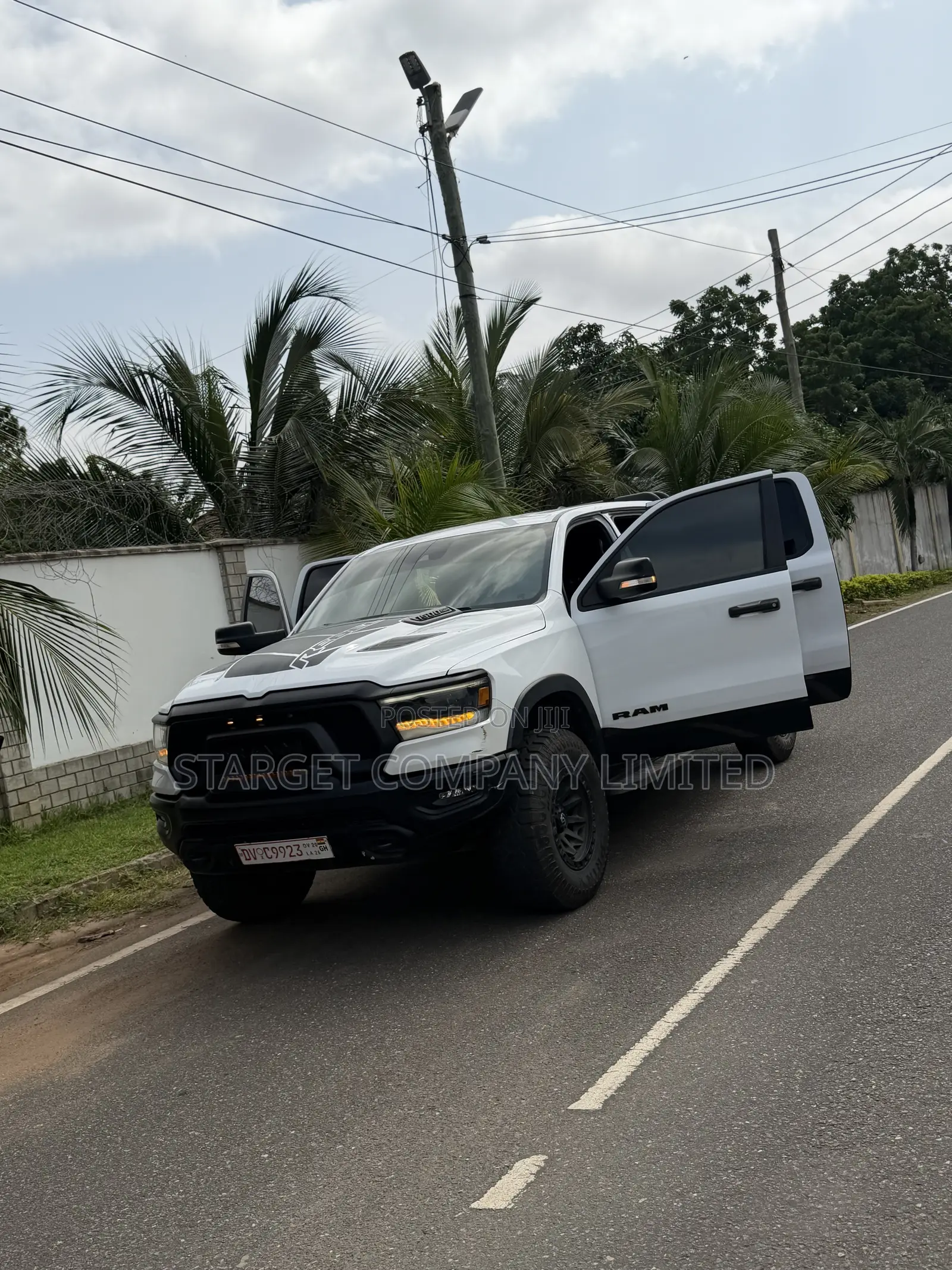 Dodge RAM 1500 5.7 Petrol AWD 2022 White