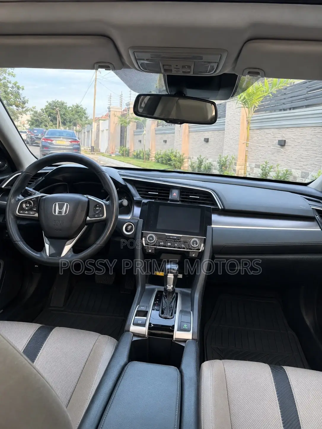 Honda Civic Touring 4dr Sedan (1.5L 4cyl) 2017 Black