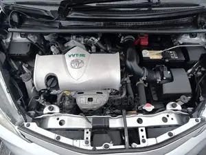 Toyota Vitz 2015 Gray