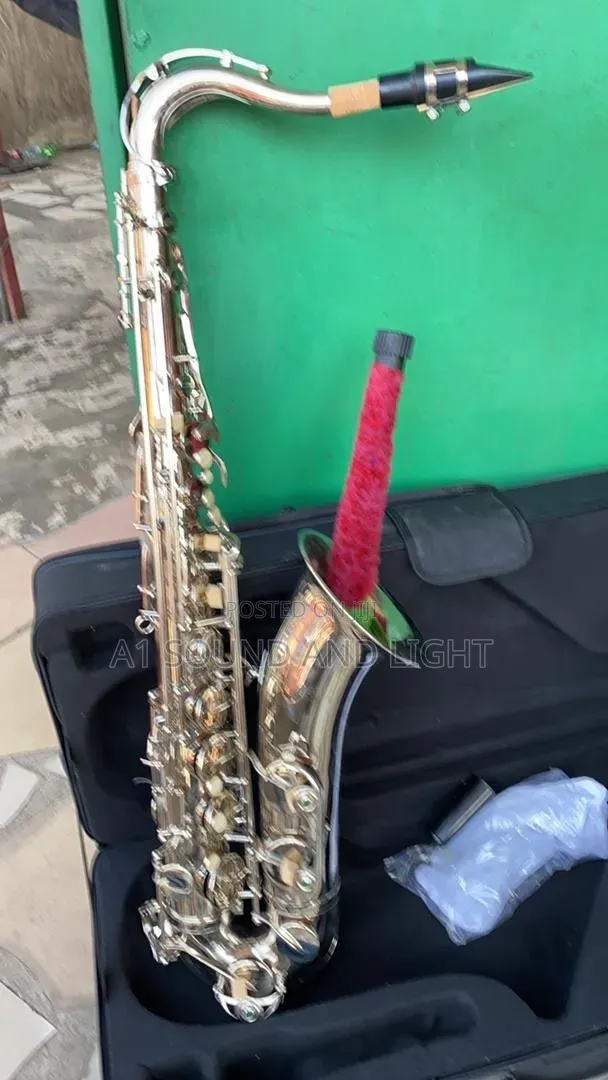 B-Flat Tenor Saxophone