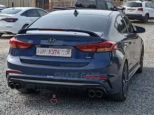 Hyundai Avante 2018 Blue