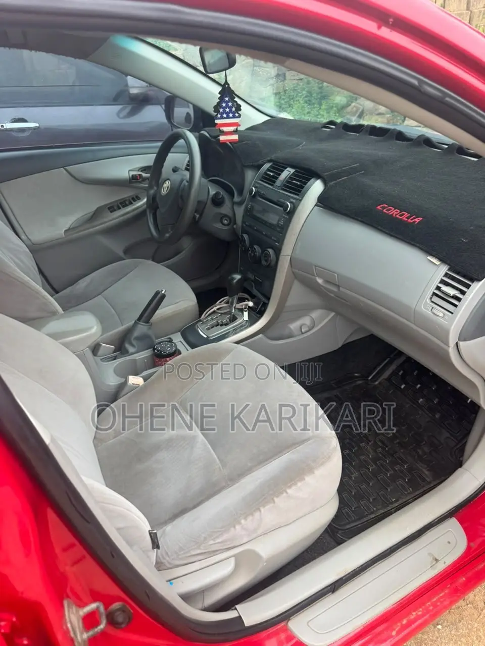 Toyota Corolla 2010 Red