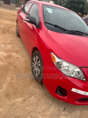 Toyota Corolla 2010 Red