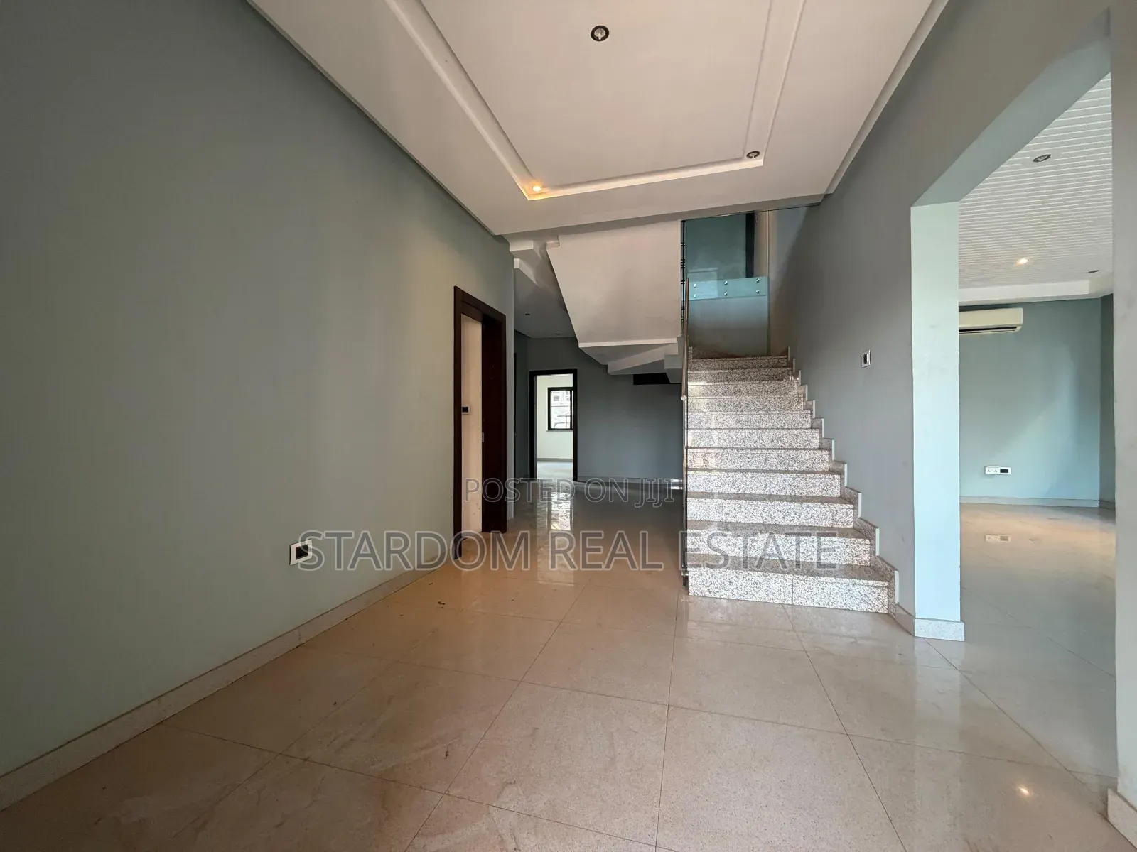 4bdrm Duplex in East Legon Ogbojo, American House for rent