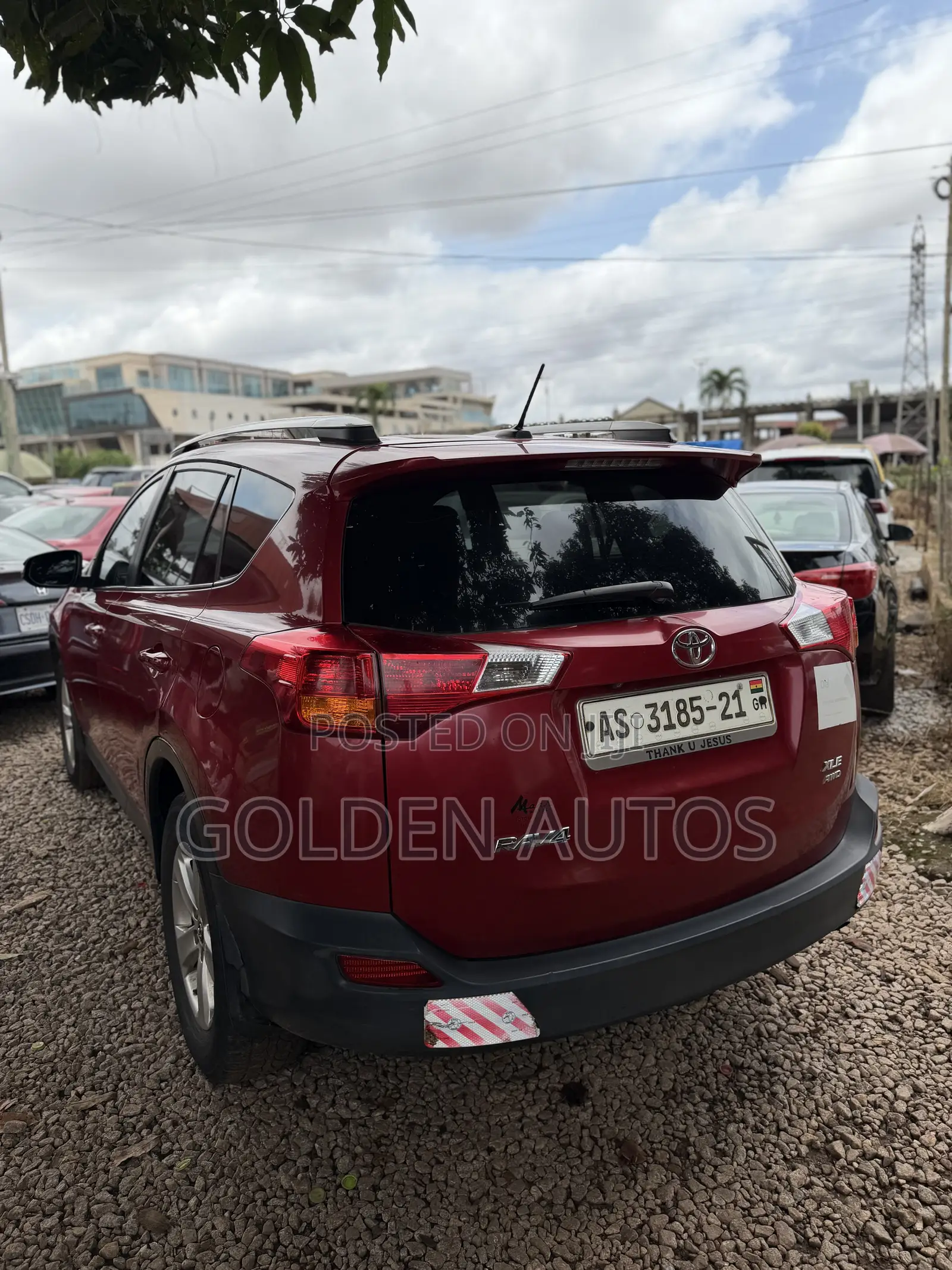 Toyota RAV4 XLE AWD (2.5L 4cyl 6A) 2016 Red