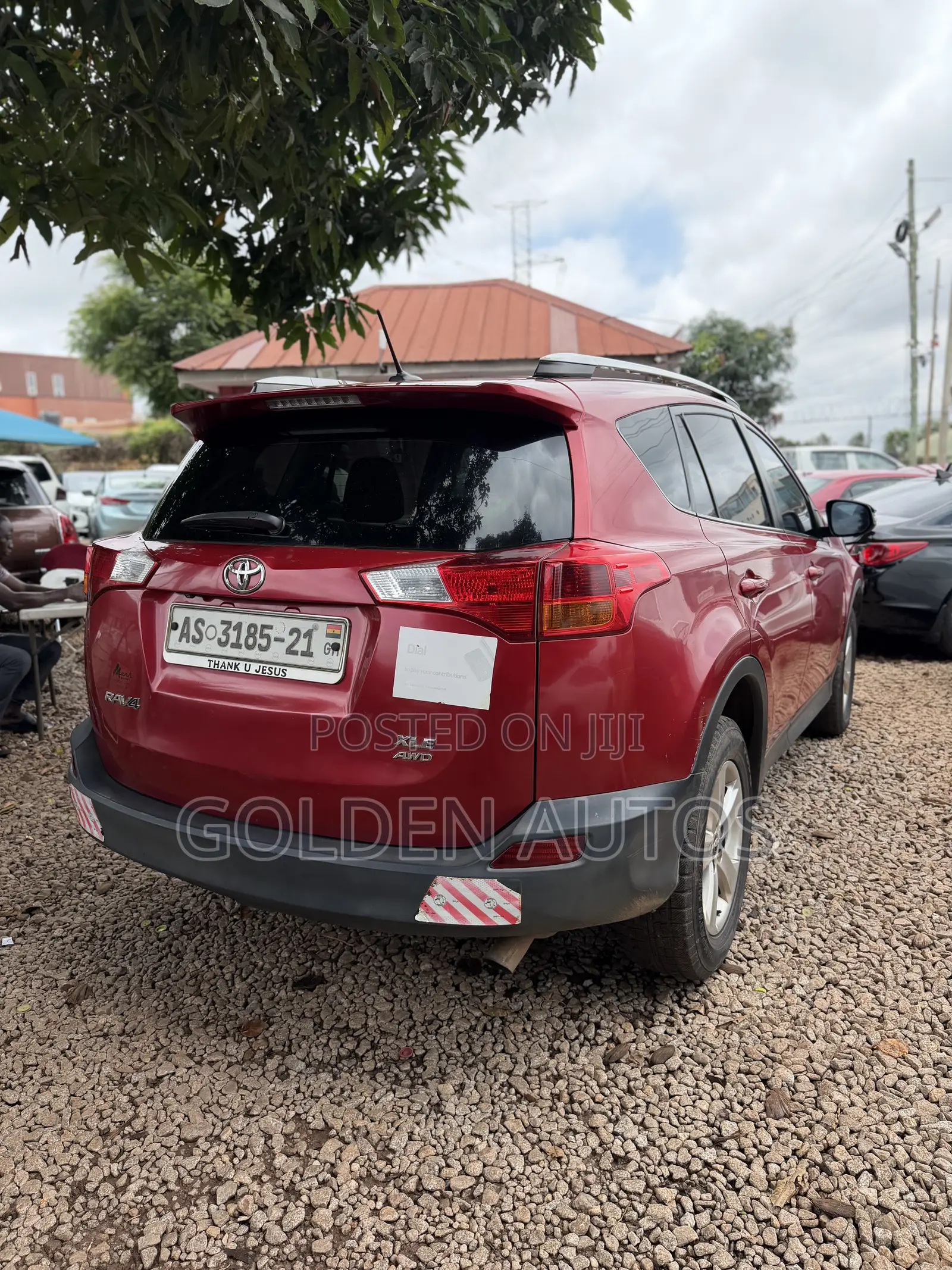 Toyota RAV4 XLE AWD (2.5L 4cyl 6A) 2016 Red
