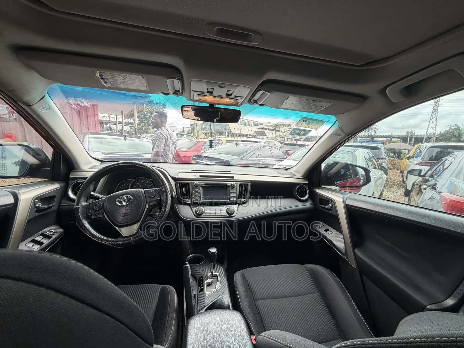 Toyota RAV4 XLE AWD (2.5L 4cyl 6A) 2016 Red