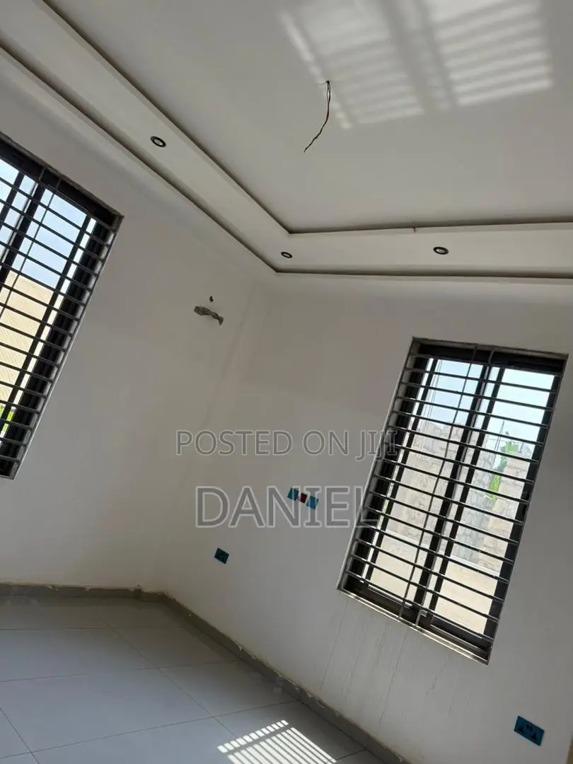 3bdrm House in Kumasi Metropolitan for sale