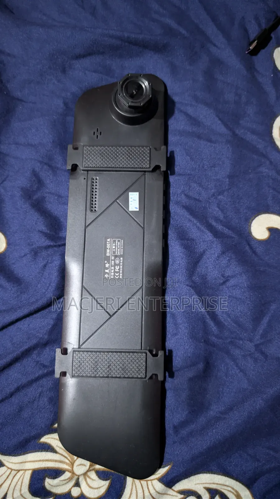 Forward Viewing Auto Camera