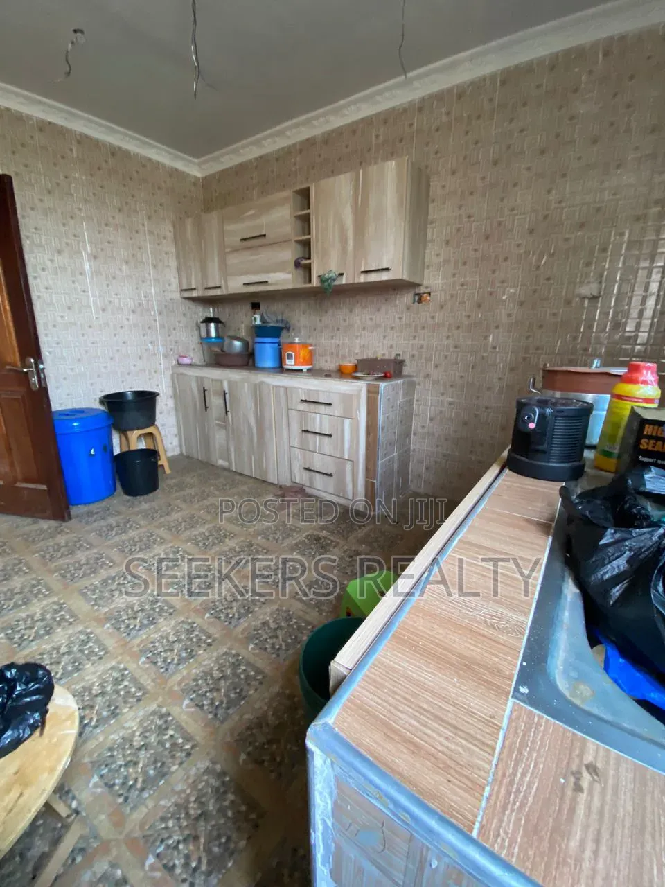 5bdrm House in Seekers Realty, Otano for rent