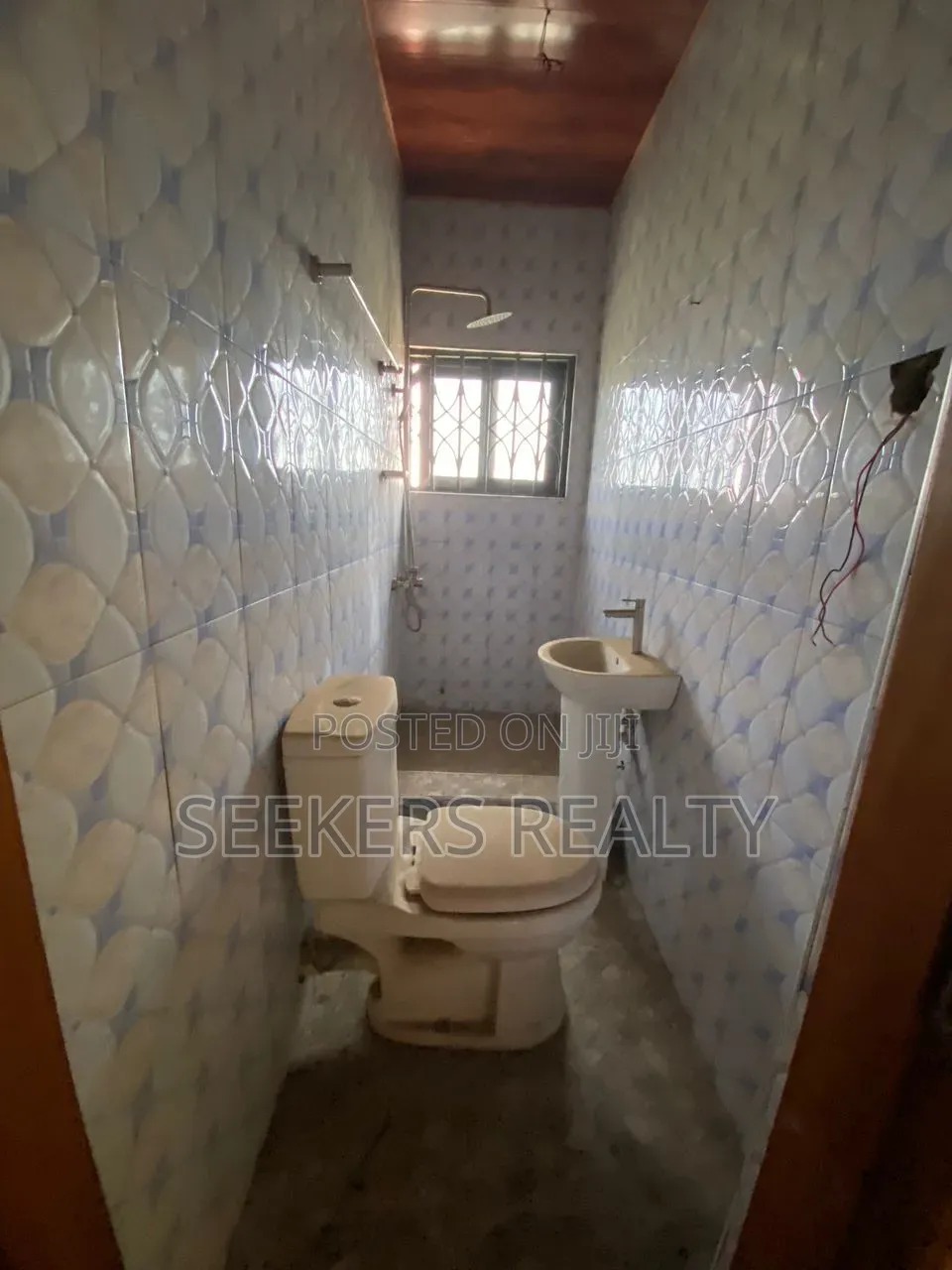 5bdrm House in Seekers Realty, Otano for rent