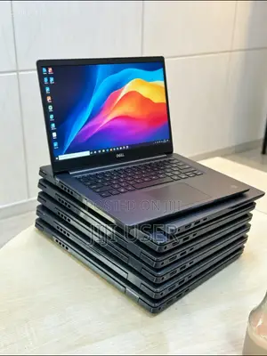 Laptop Dell Latitude 3300 8GB Intel Core i5 SSD 256GB