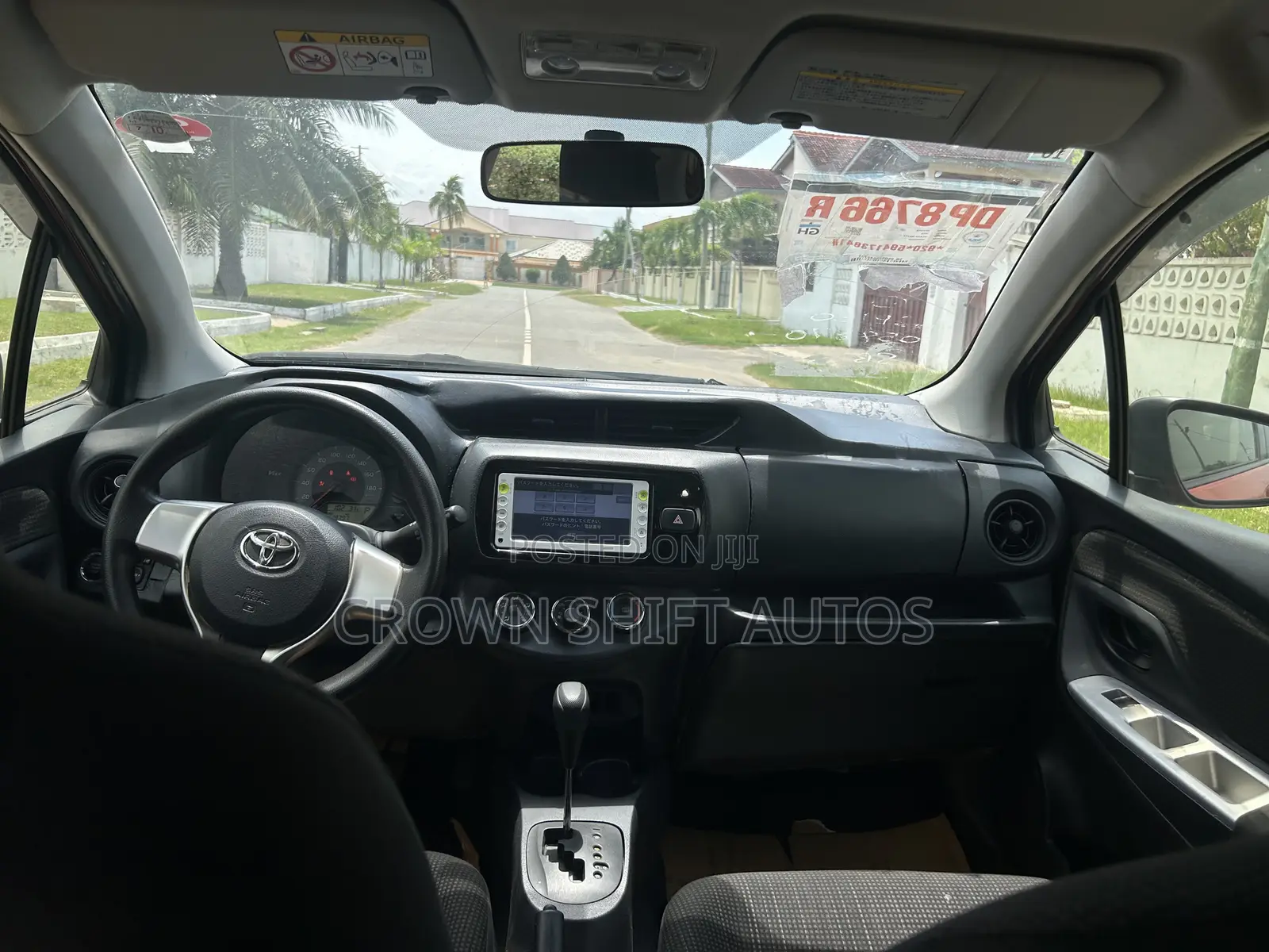 Toyota Vitz 1.3 AWD 5dr 2015 Orange