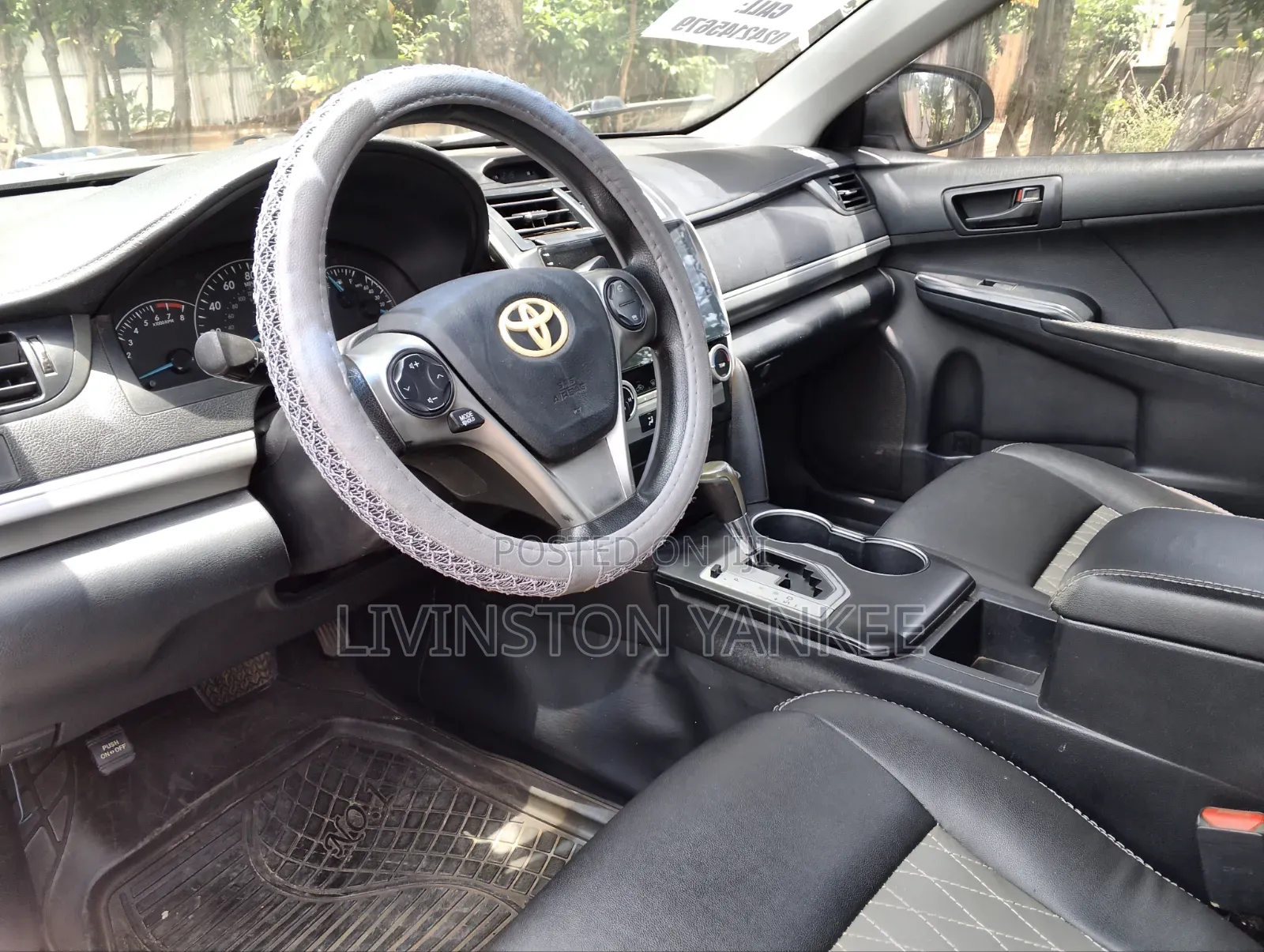 Toyota Camry XLE 4dr Sedan (2.5L 4cyl 6A) 2015 Silver