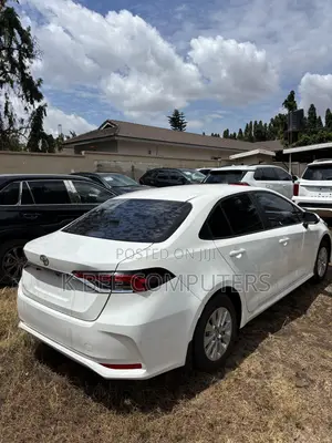 Toyota Corolla 2020 White