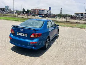 Toyota Corolla 2010 Blue