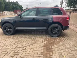 Volkswagen Touareg V6 TDI 2010 Black