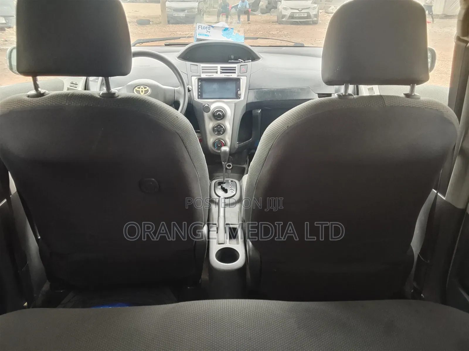 Toyota Vitz 2009 Gray