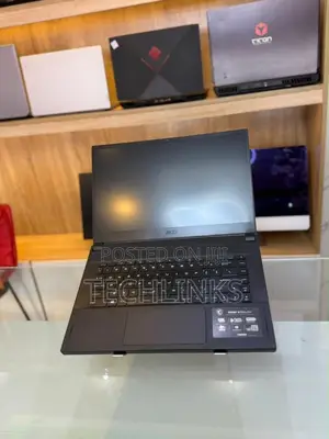 Laptop MSI 32GB Intel Core i9 SSD 1T