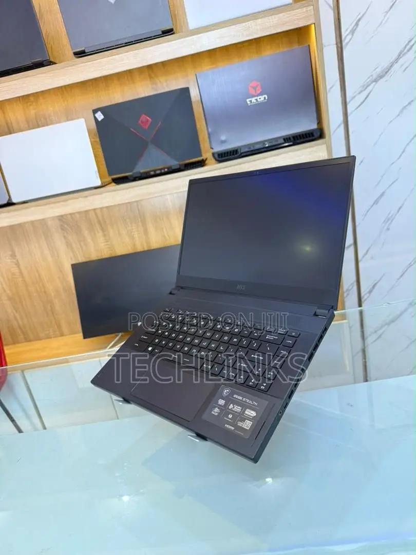 Laptop MSI 32GB Intel Core i9 SSD 1T
