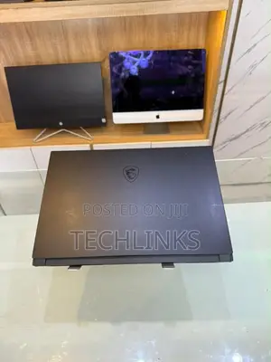 Laptop MSI 32GB Intel Core i9 SSD 1T