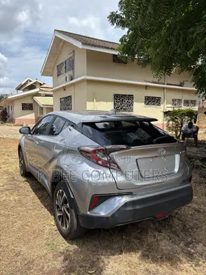 Toyota C-HR 2020 Gray