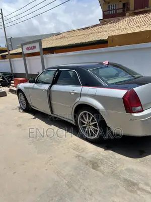 Chrysler 300C SRT8 RWD 2010