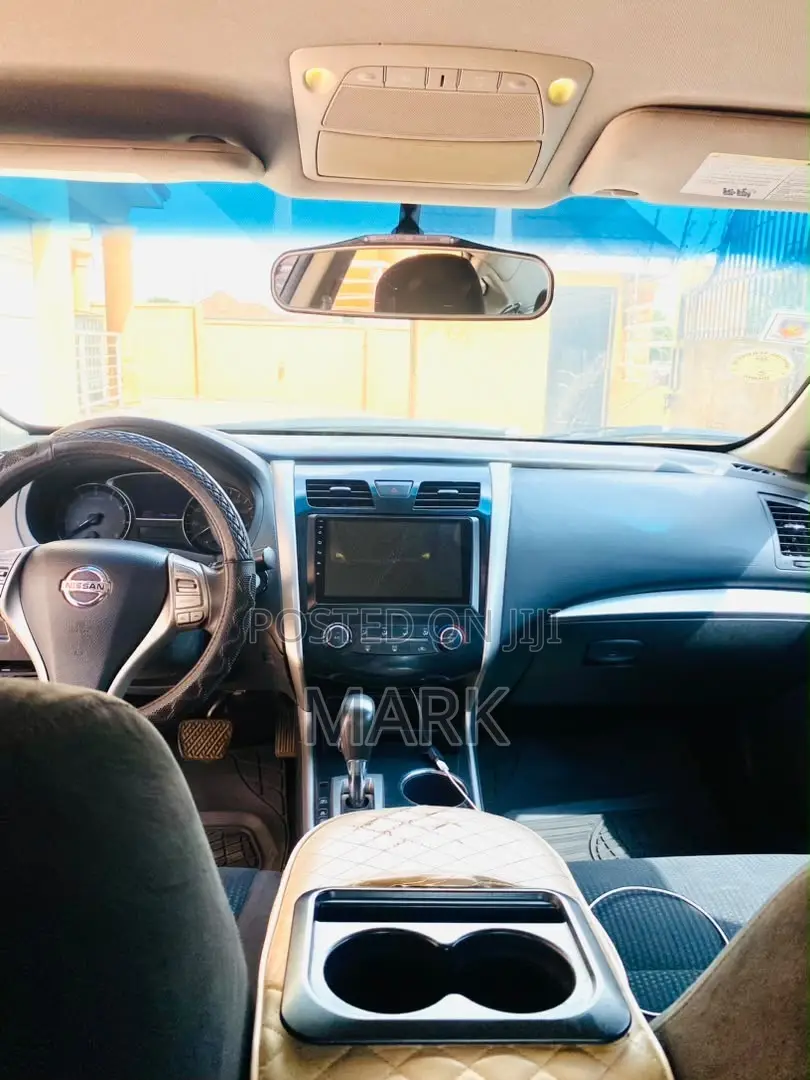 Nissan Altima 2014 Black
