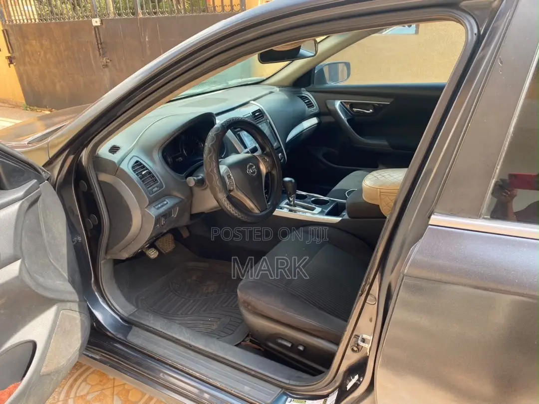 Nissan Altima 2014 Black