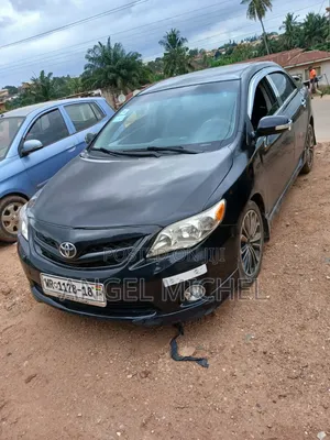 Toyota Corolla S 5-Speed 2013 Black