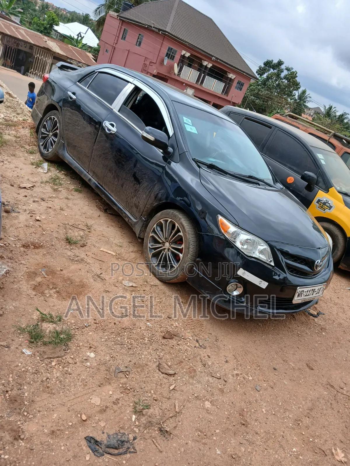 Toyota Corolla S 5-Speed 2013 Black