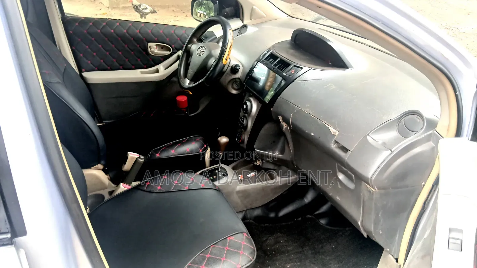 Toyota Vitz 1.0 FWD 5dr 2010 Gray