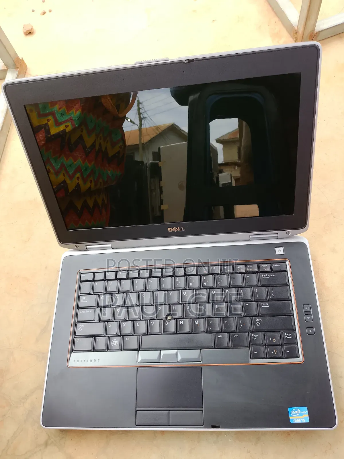 Laptop Dell Latitude 7400 4GB Intel Core i5 HDD 500GB