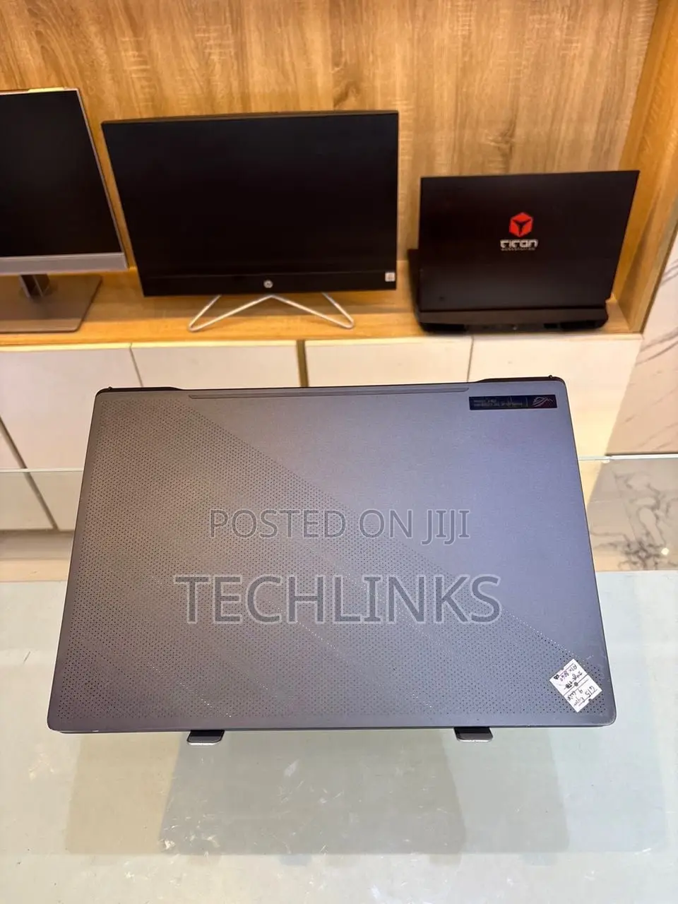 Laptop Asus ROG Zephyrus G15 24GB AMD Ryzen 9 SSD 1T