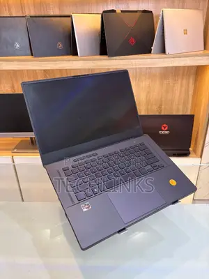 Laptop Asus ROG Zephyrus G15 24GB AMD Ryzen 9 SSD 1T