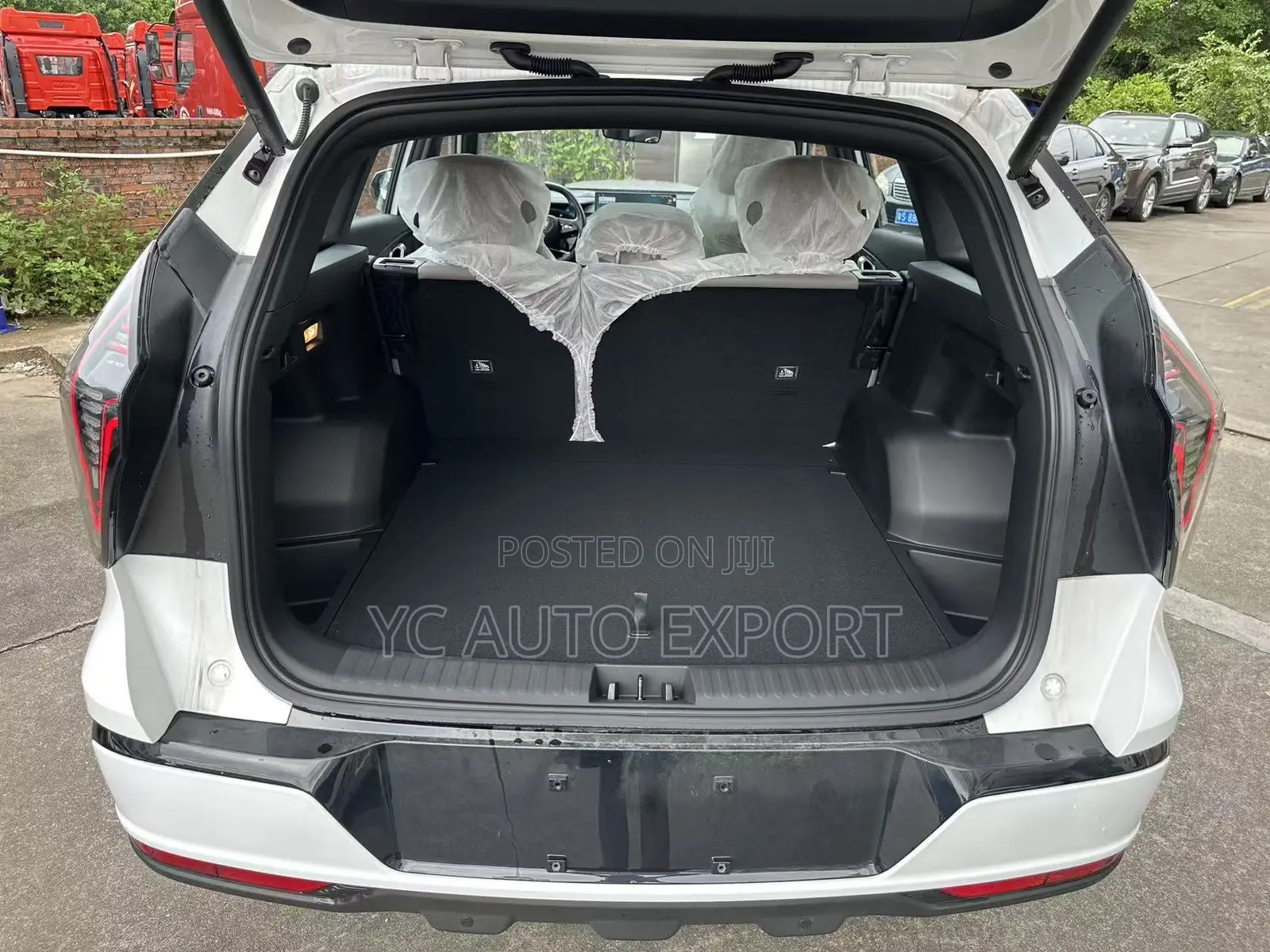 New Geely Boyue 2025 White