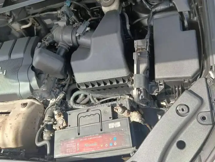 Toyota RAV4 2.5 2010 Gray