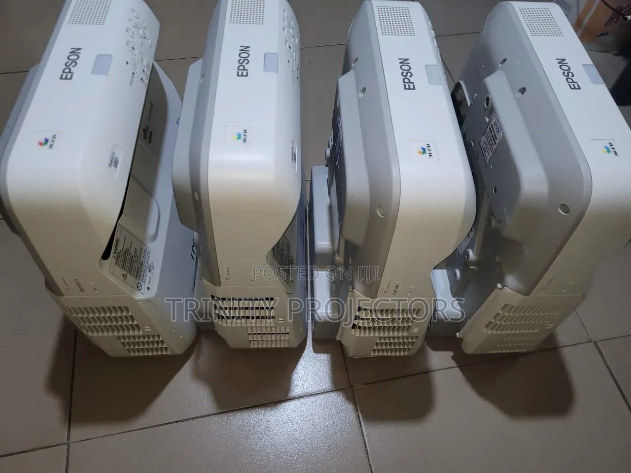 Epson PowerLite 680