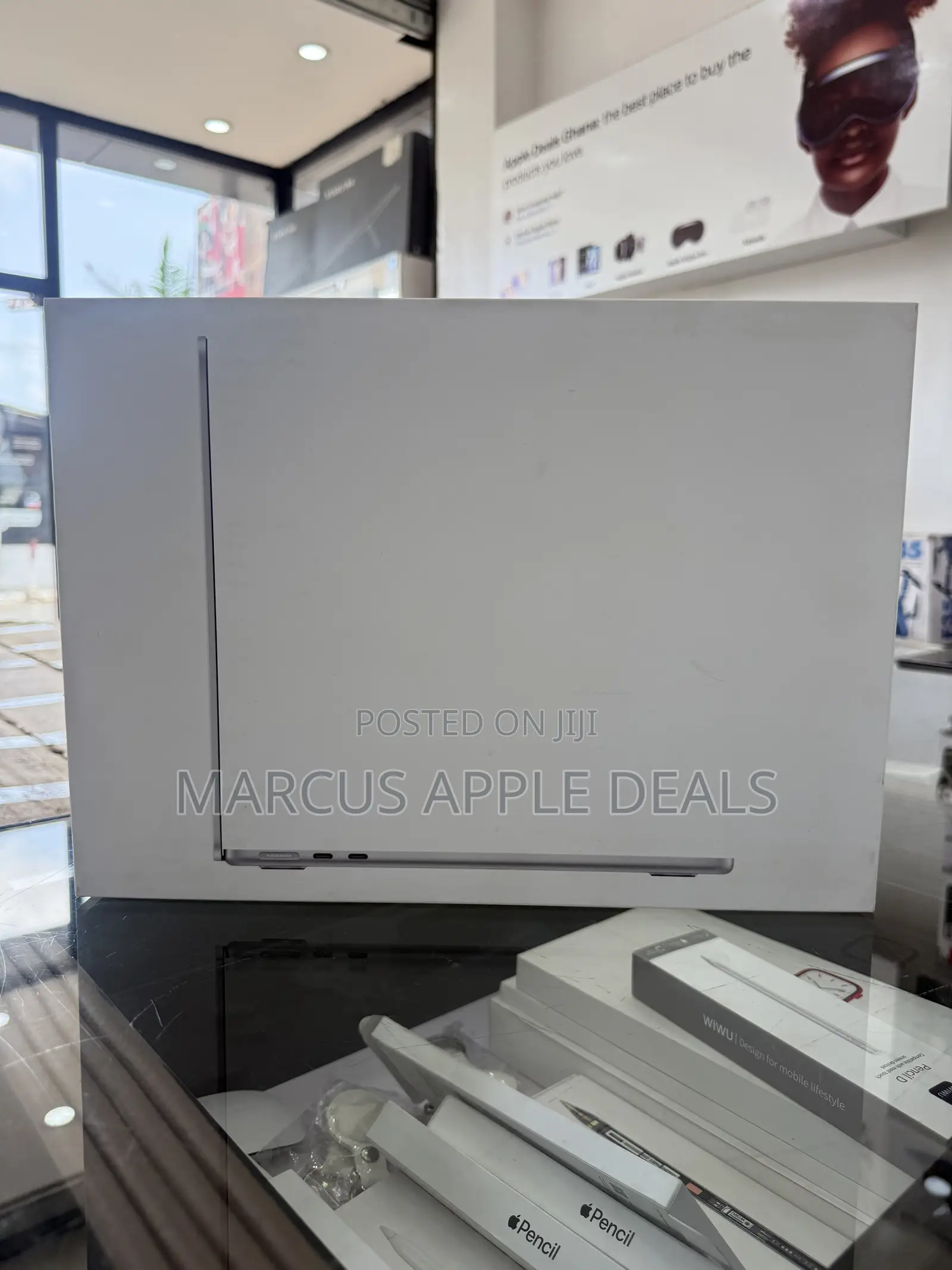 New Laptop Apple MacBook Air 2026 M5 16GB Apple M5 SSD 512GB
