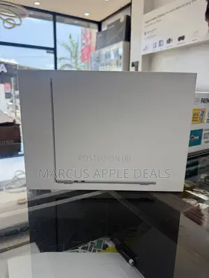 New Laptop Apple MacBook Air 2026 M5 16GB Apple M5 SSD 512GB