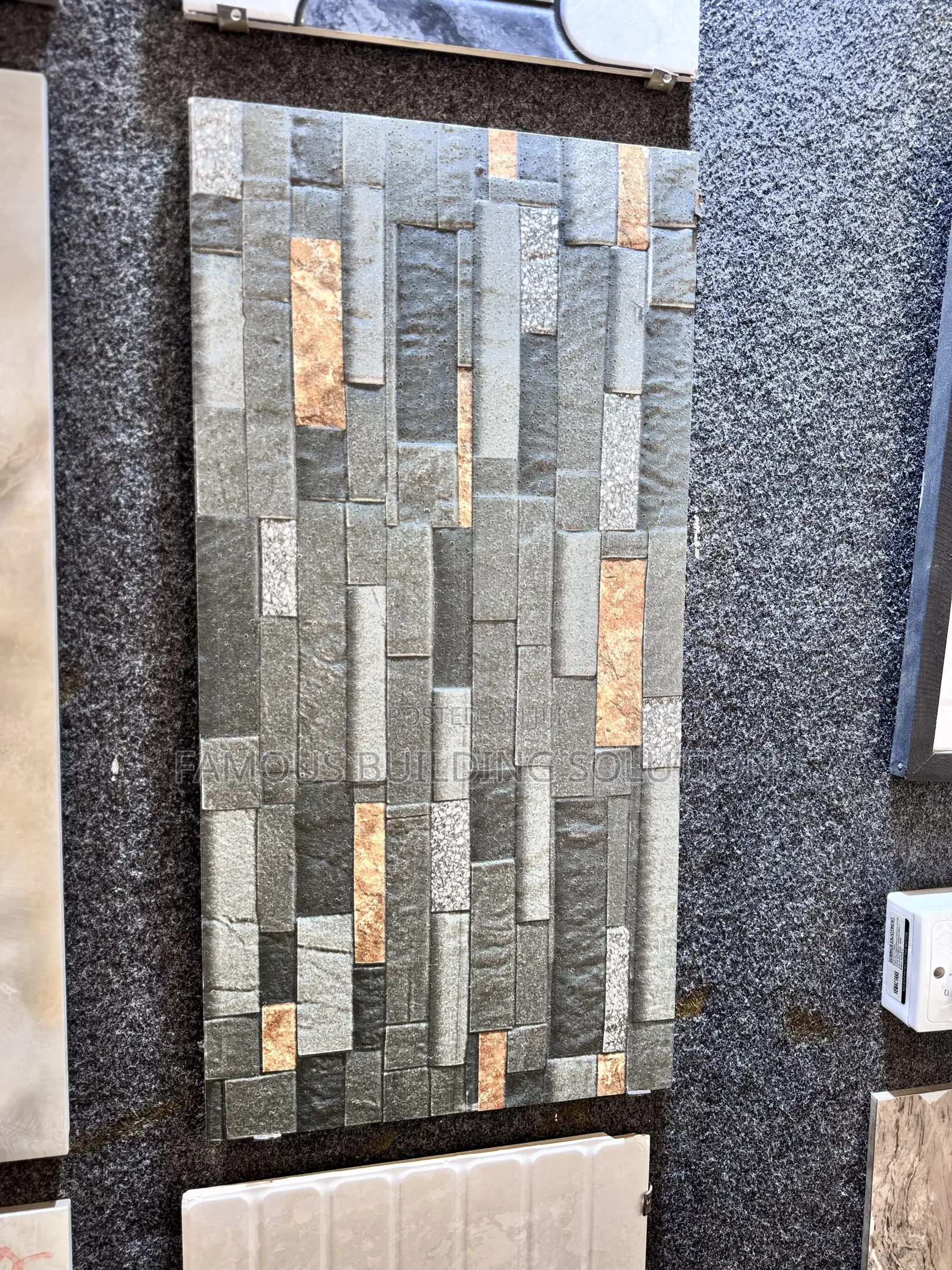 30/60 Facial Wall Tiles