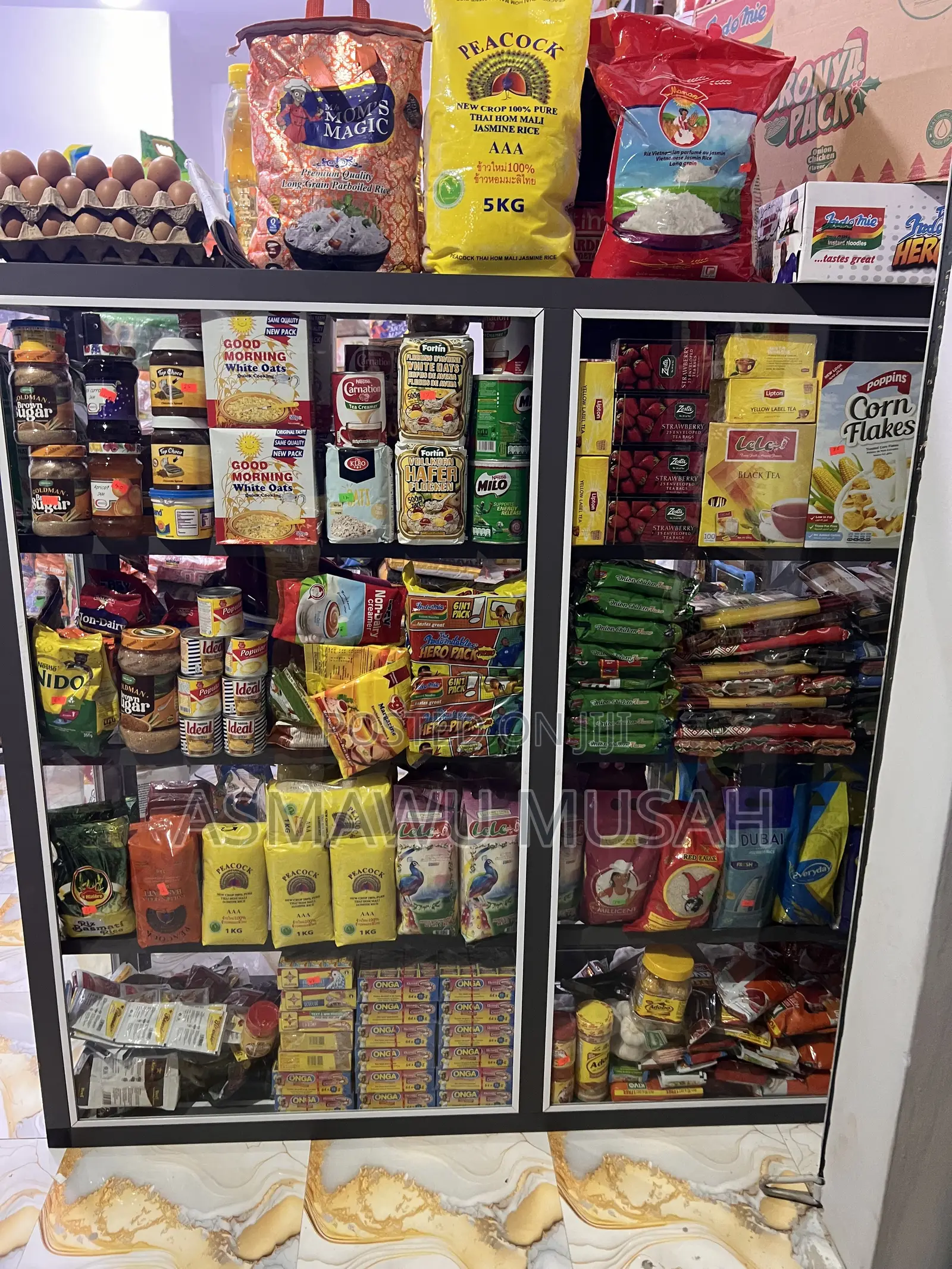 Foodstuffs and More