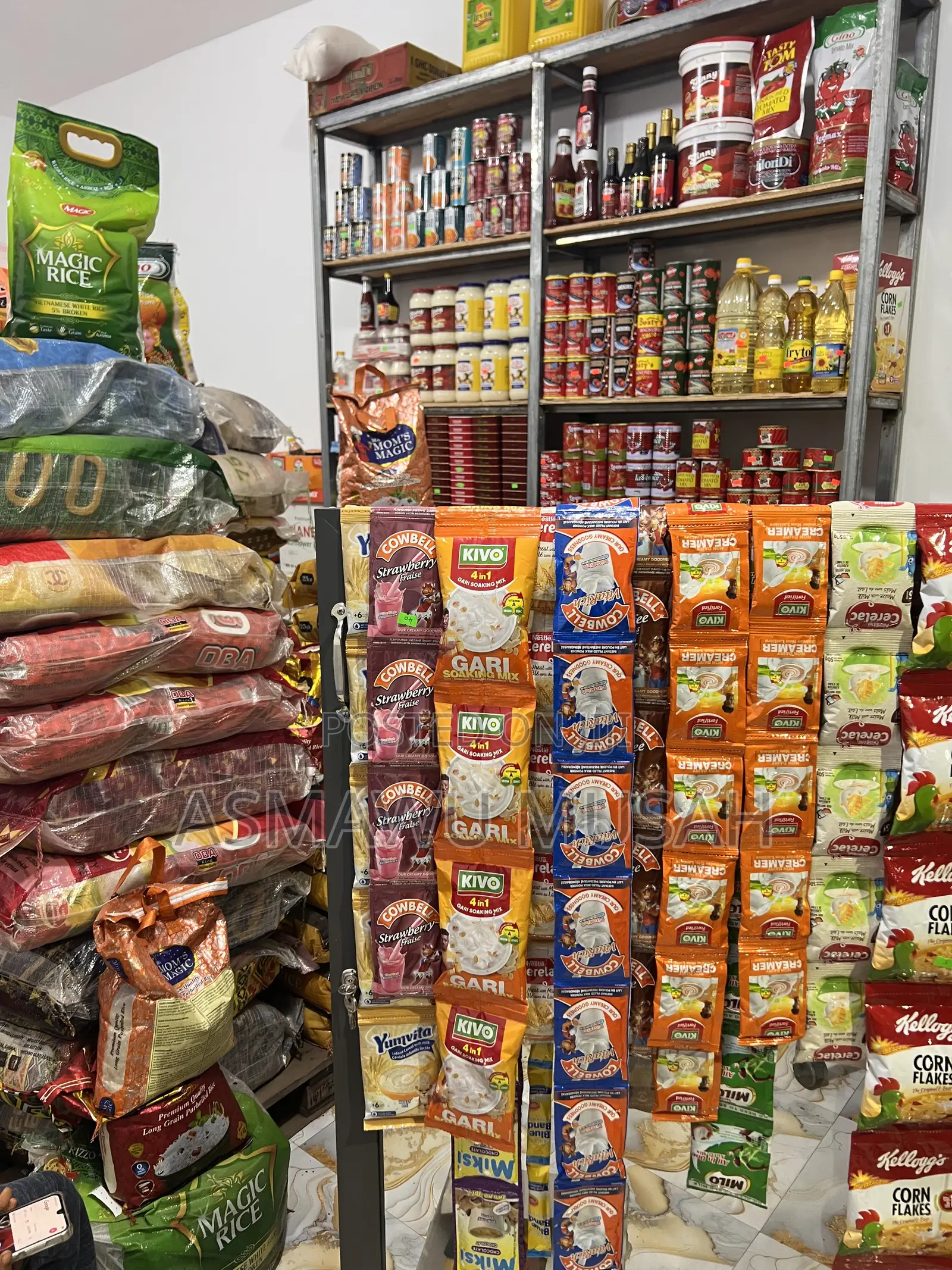 Foodstuffs and More