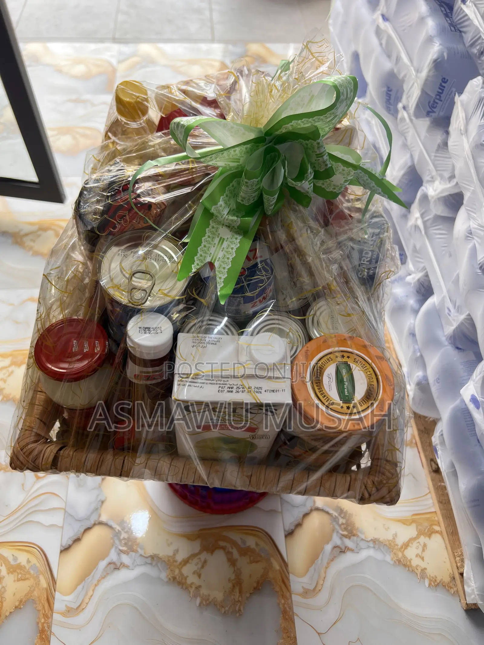 Foodstuffs and More