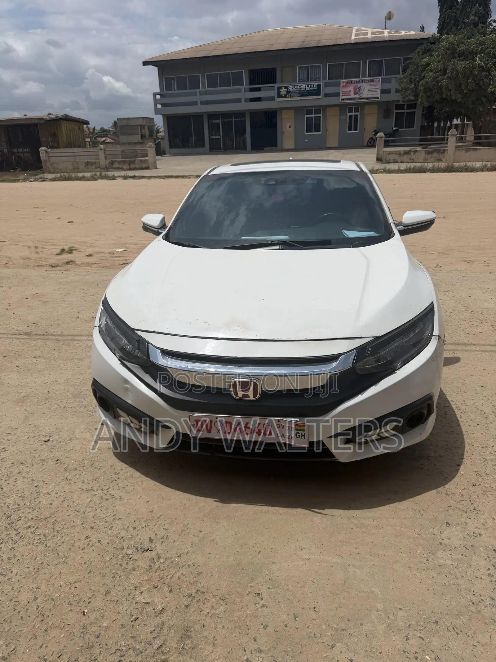 Honda Civic EX-T 2dr Coupe (1.5L 4cyl) 2016 White