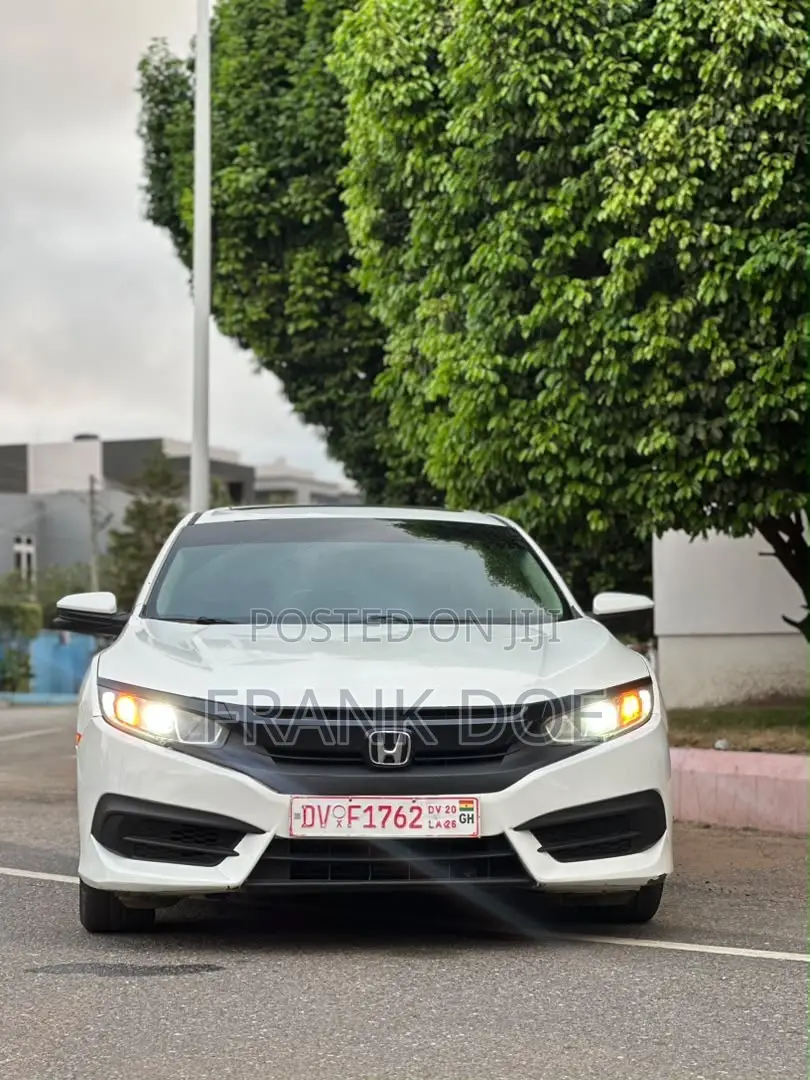 Honda Civic EX Sedan 2018 White