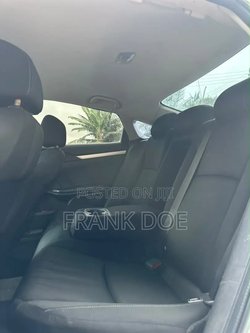 Honda Civic EX Sedan 2018 White