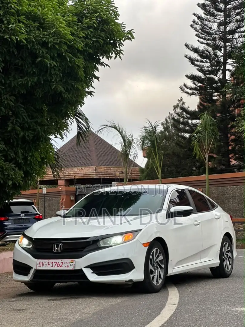 Honda Civic EX Sedan 2018 White
